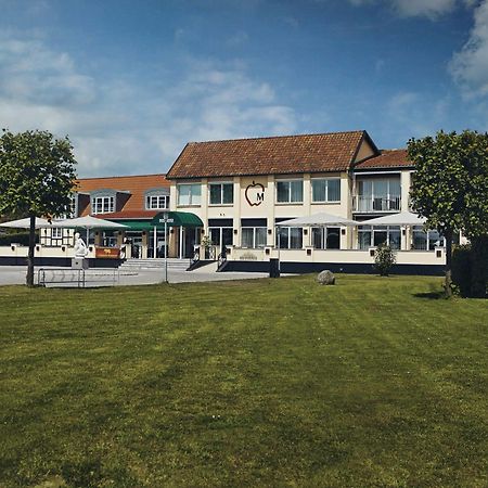 Molskroen Strandhotel 에벨토프트 외부 사진