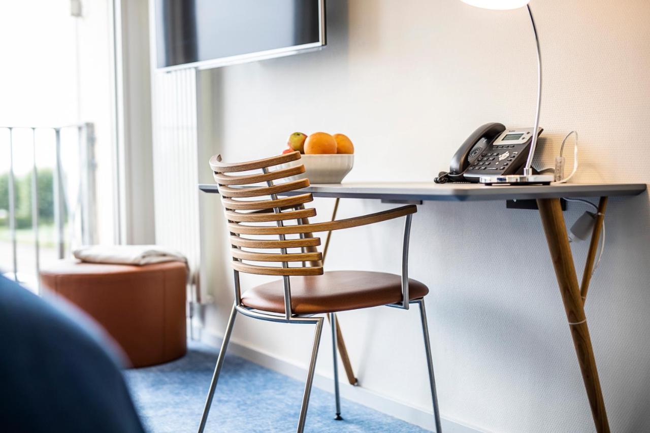 Molskroen Strandhotel 에벨토프트 외부 사진
