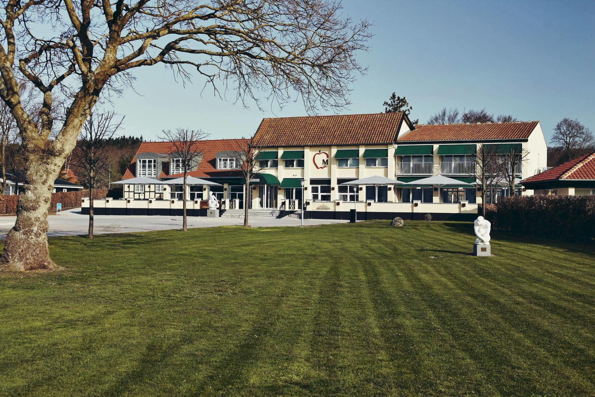 Molskroen Strandhotel 에벨토프트 외부 사진